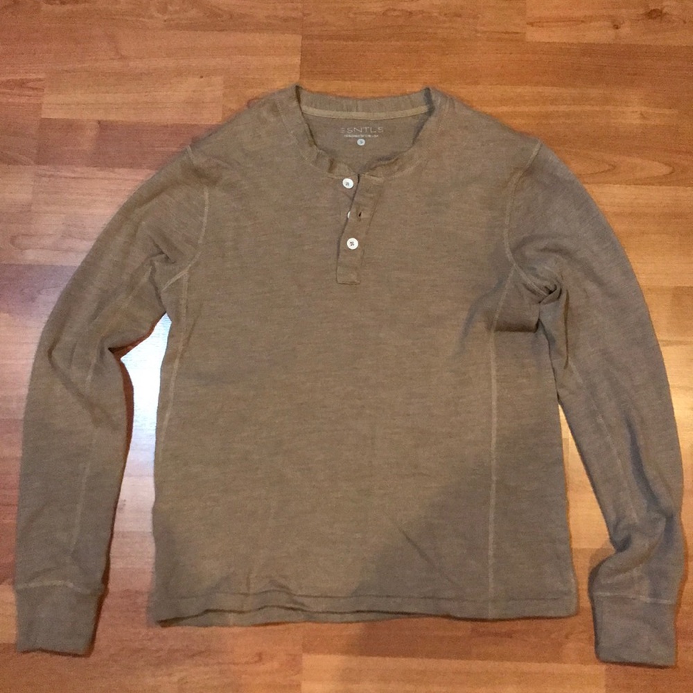 ESNTLS Bone Henley Size Small